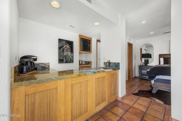 10801 E HAPPY VALLEY Road 72, Scottsdale, AZ 85255
