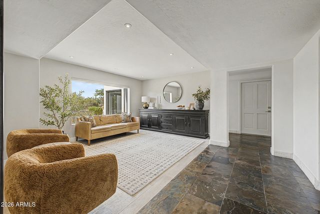 10801 E HAPPY VALLEY Road 72, Scottsdale, AZ 85255