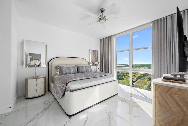 550 Okeechobee Boulevard Uph-03, West Palm Beach, FL 33401