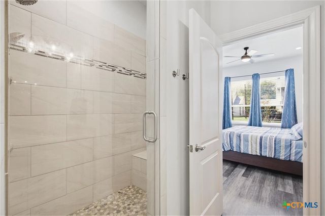 189 Waikakaaua Drive, Bastrop, TX 78602
