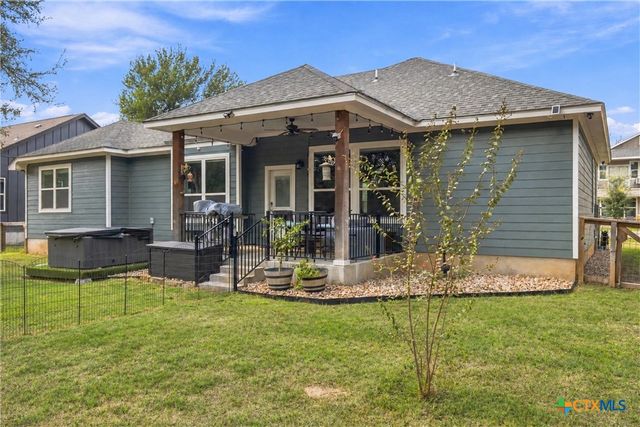 189 Waikakaaua Drive, Bastrop, TX 78602