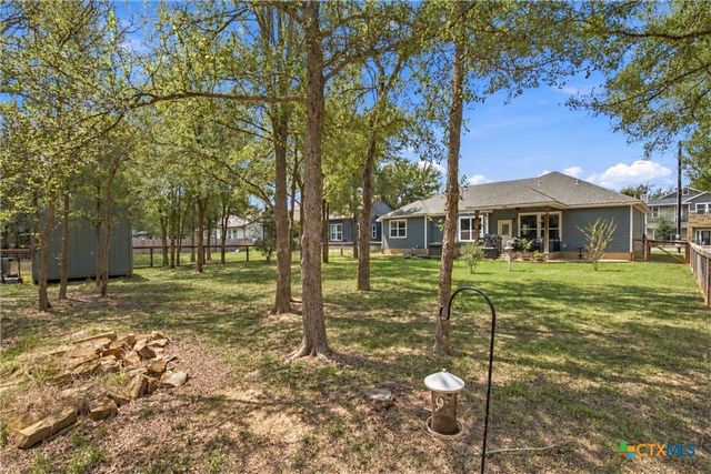 189 Waikakaaua Drive, Bastrop, TX 78602