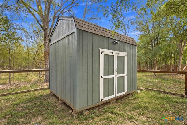 189 Waikakaaua Drive, Bastrop, TX 78602