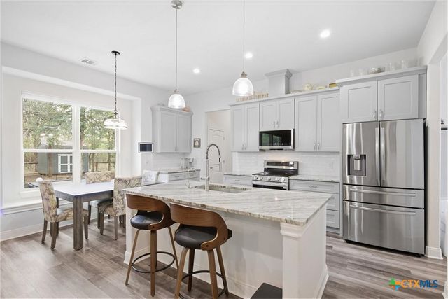 189 Waikakaaua Drive, Bastrop, TX 78602