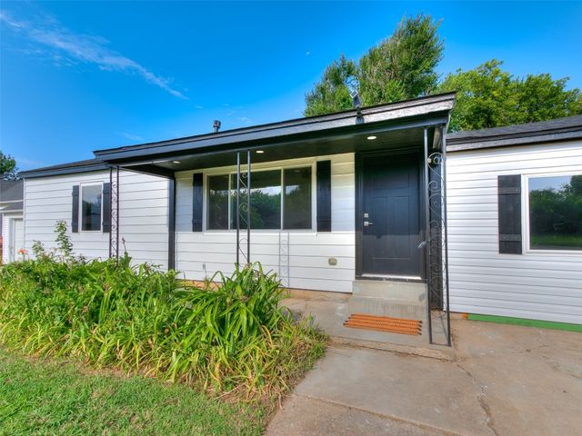 1613 Sandra Drive, Midwest City, OK 73110