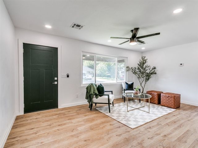1613 Sandra Drive, Midwest City, OK 73110