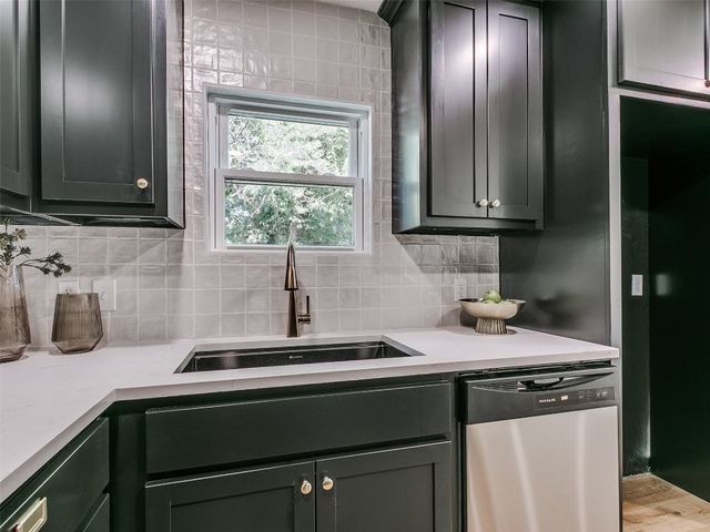 1613 Sandra Drive, Midwest City, OK 73110
