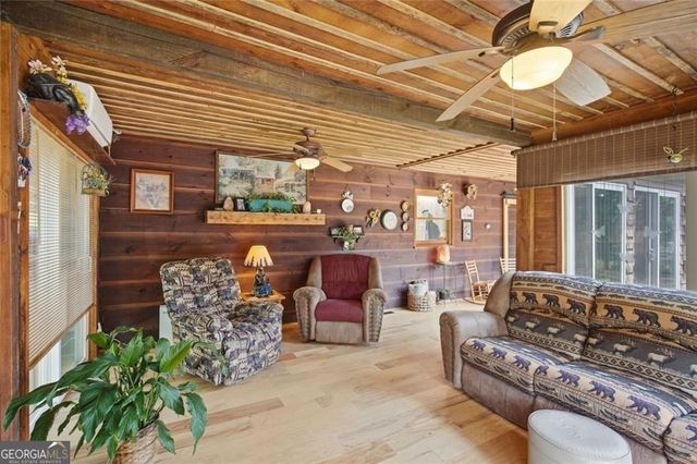 20 Edgewater Lane, Ellijay, GA 30540
