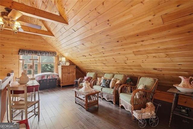 20 Edgewater Lane, Ellijay, GA 30540