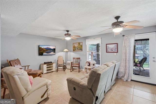 20 Edgewater Lane, Ellijay, GA 30540
