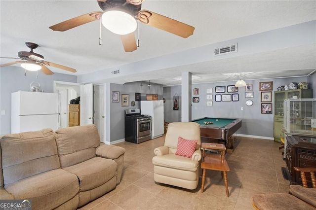 20 Edgewater Lane, Ellijay, GA 30540