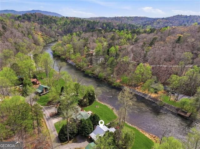 20 Edgewater Lane, Ellijay, GA 30540