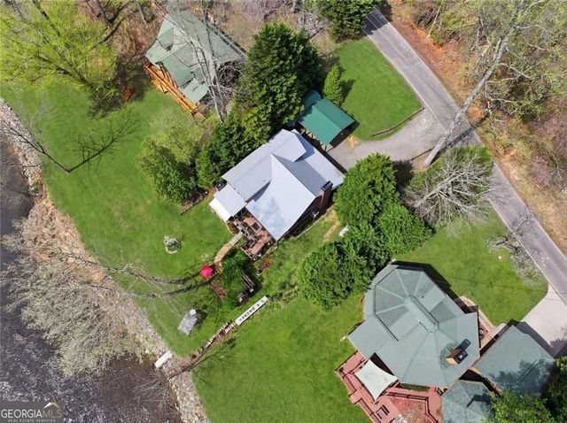 20 Edgewater Lane, Ellijay, GA 30540