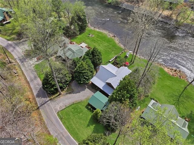 20 Edgewater Lane, Ellijay, GA 30540