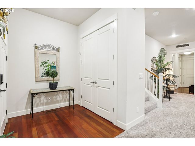 7812 Nw QUINAULT St, Camas, WA 98607