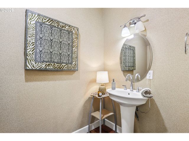 7812 Nw QUINAULT St, Camas, WA 98607