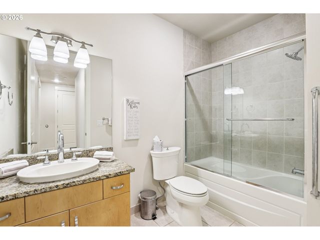 7812 Nw QUINAULT St, Camas, WA 98607