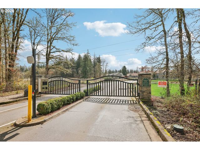 7812 Nw QUINAULT St, Camas, WA 98607