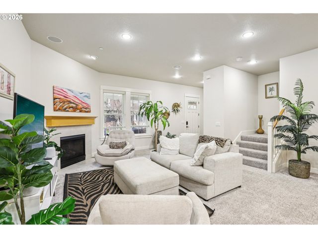 7812 Nw QUINAULT St, Camas, WA 98607