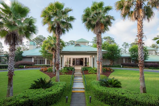 49 Royal Pointe Dr, Hilton Head Island, SC 29926