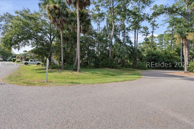49 Royal Pointe Dr, Hilton Head Island, SC 29926