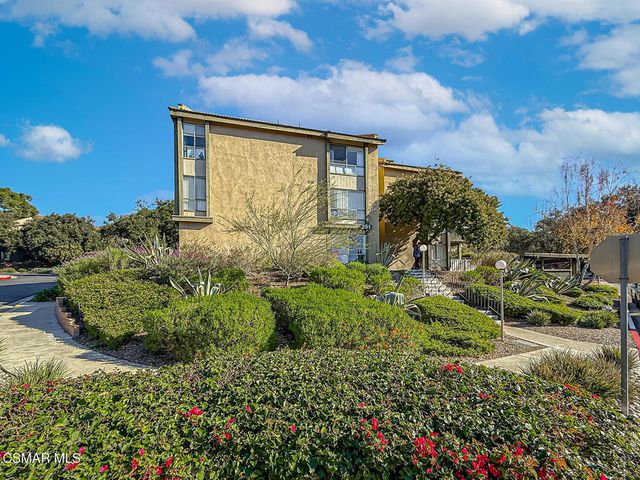 291 Sequoia Court 17, Thousand Oaks, CA 91360