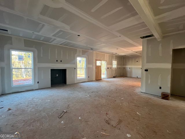 677 Giles Road, Forsyth, GA 31029