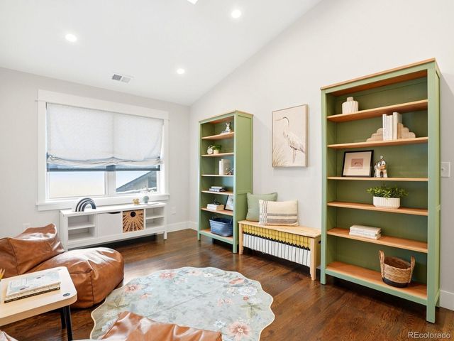 2351 N Glencoe Street, Denver, CO 80207