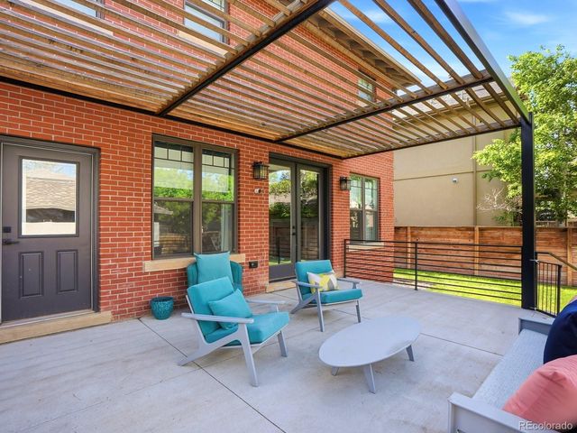 2351 N Glencoe Street, Denver, CO 80207