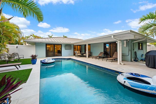 1120 Singer Drive, Riviera Beach, FL 33404