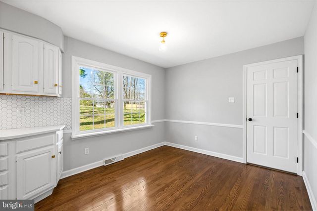 988 SHARPLESS RD, Hockessin, DE 19707