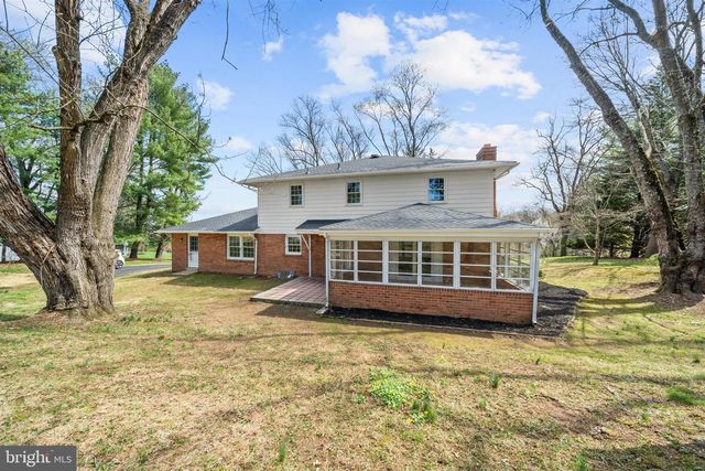 988 SHARPLESS RD, Hockessin, DE 19707