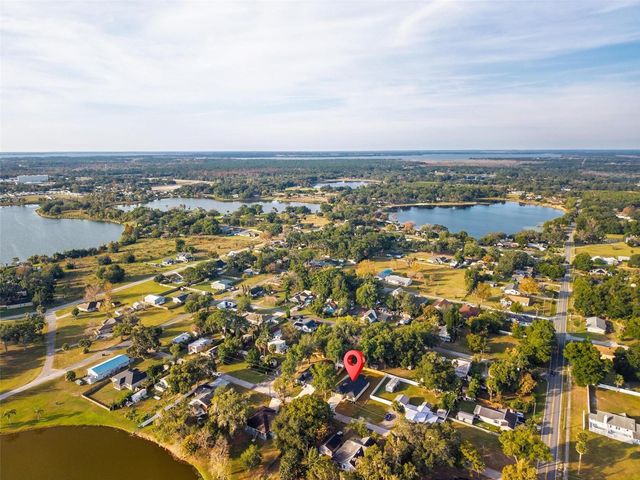 225 HILLSIDE AVENUE, Umatilla, FL 32784