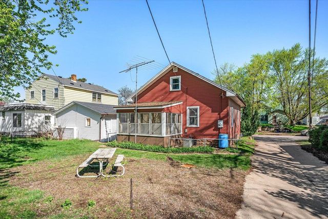 512 Windsor STREET, La Crosse, WI 54603