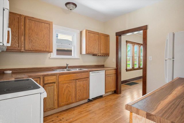 512 Windsor STREET, La Crosse, WI 54603