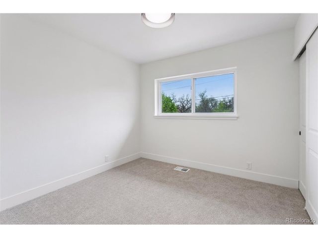 1474 W Lake Ave, Littleton, CO 80120