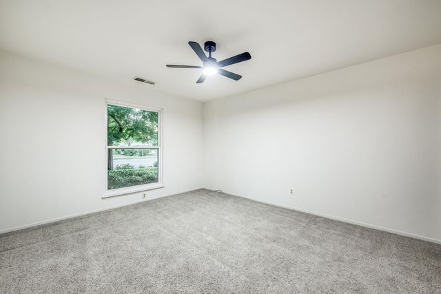 1611 W Mesa Avenue, Fresno, CA 93711