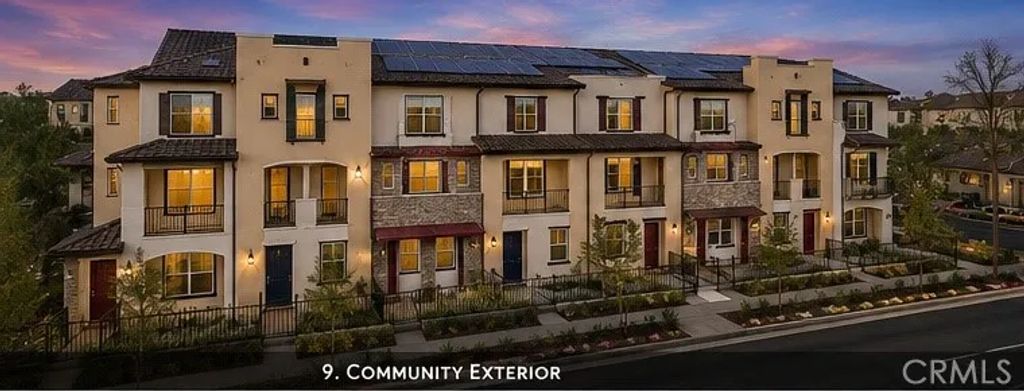 132 Dove Lndg, Covina, CA 91722