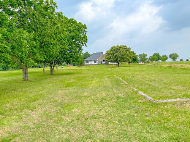 2121 SE County Road 2160, Corsicana, TX 75109