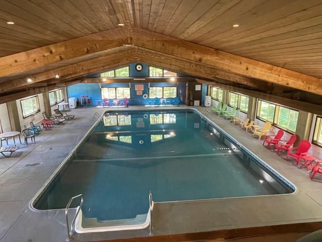 2757 Owens Unit 205 Drive, Houghton Lake, MI 48629