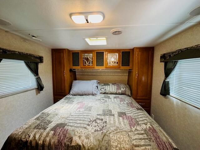 2757 Owens Unit 205 Drive, Houghton Lake, MI 48629