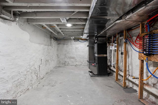 1610 N DOVER ST, Philadelphia, PA 19121