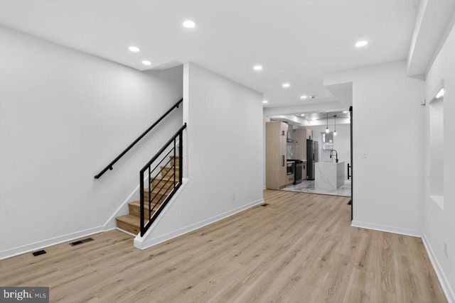 1610 N DOVER ST, Philadelphia, PA 19121