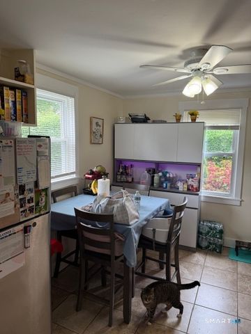 8 High Ridge Drive, Bridgeport, CT 06606