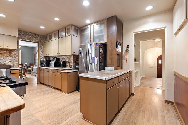8339 Northcote Avenue, Munster, IN 46321