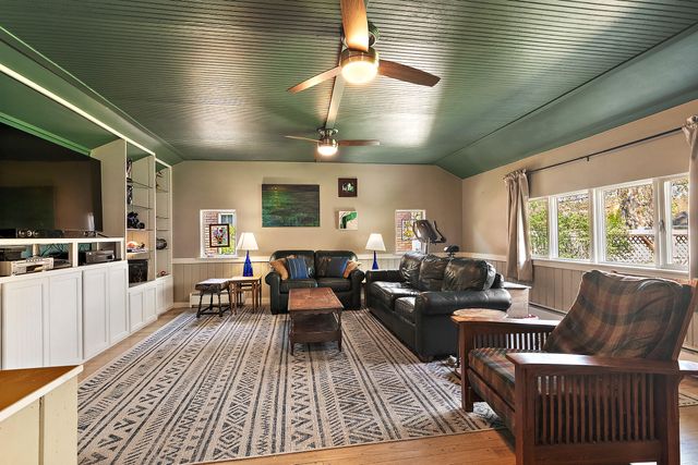 8339 Northcote Avenue, Munster, IN 46321