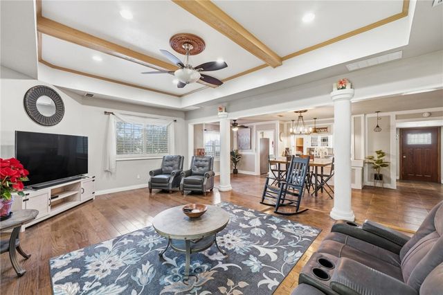 550 Fermoore, San Fernando, CA 91340