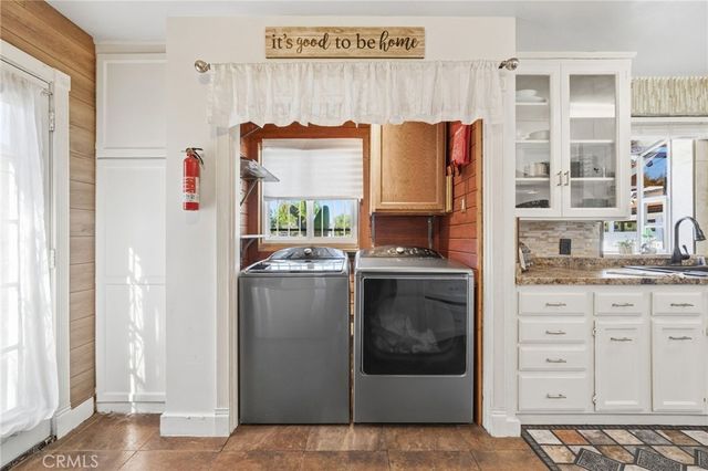 550 Fermoore, San Fernando, CA 91340