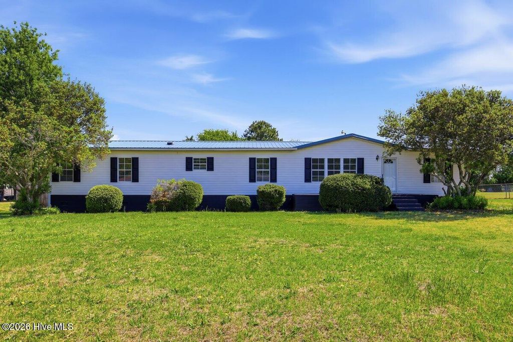 114 Duck Ridge Drive, Pikeville, NC 27863