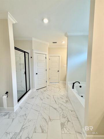 20882 Hale Drive, Robertsdale, AL 36567